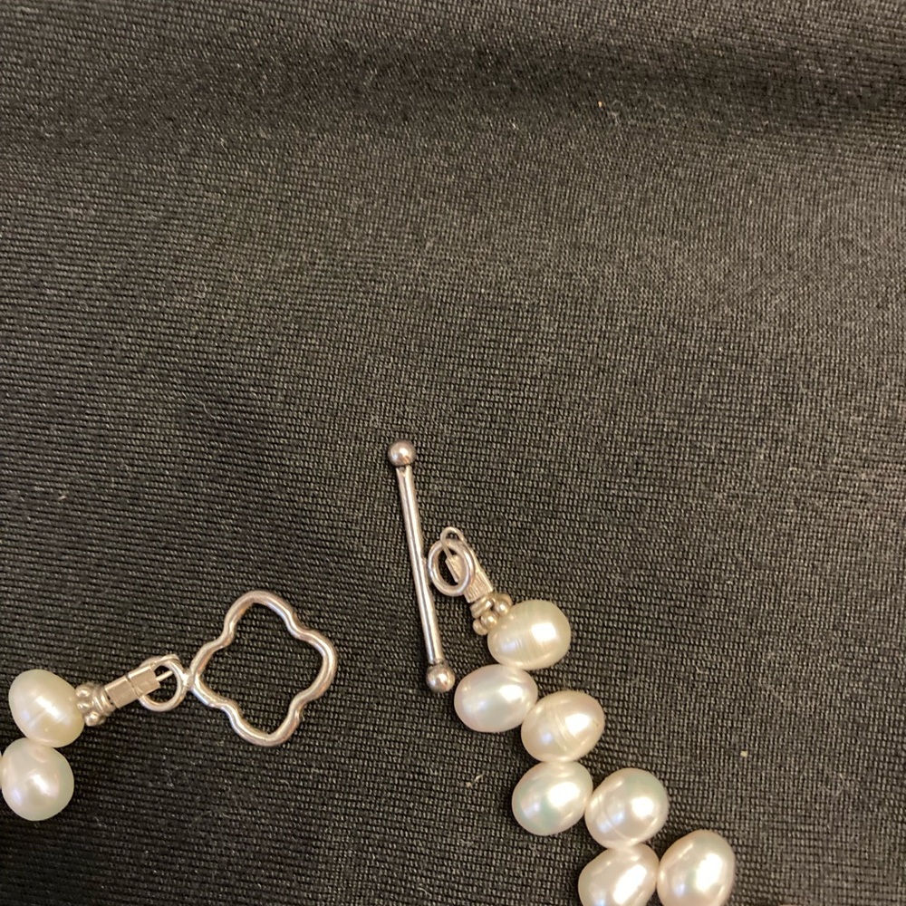 Fresh Water Pearl Necklace View 3